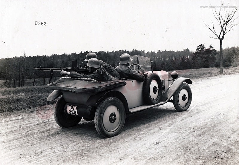PM ZV M26 na terenskom ćehoslovačkom vozilu