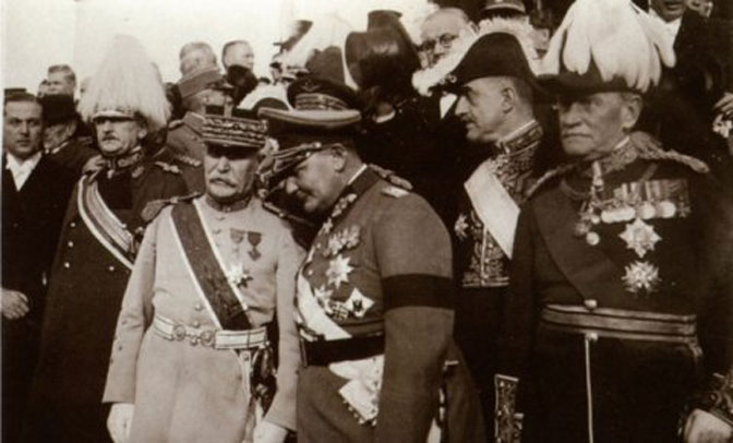 Peten i Gering na sahrani kralja Aleksandra