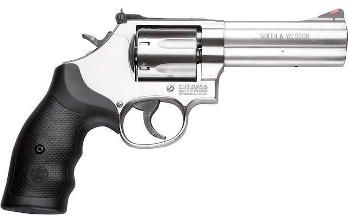 SMITH AND WESSON 686 plus