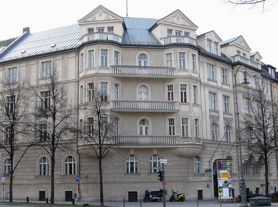 Zgrada u kojoj se nalazio Hitlerov stan, Prinzregentenplatz 16, Minhen