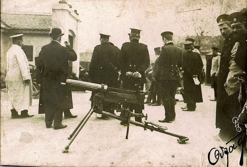 Mitralјez sistema Maxim sa orebrenim hladnjakom na probama u Kragujevcu, 1908. godine