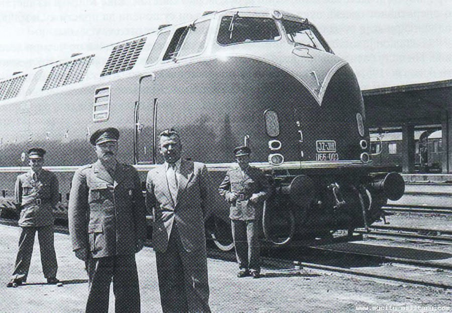 Krauss Maffei D66-003 Sutjeska na probnoj voznji u Skoplju 1958