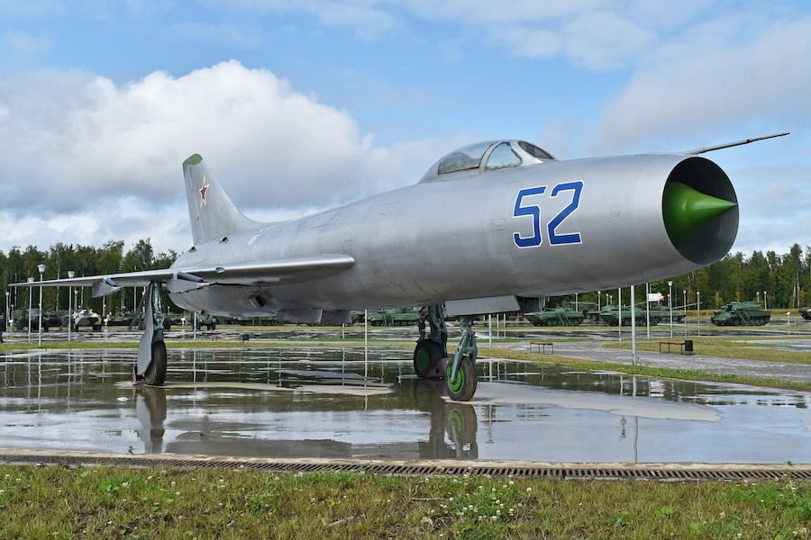Su-9