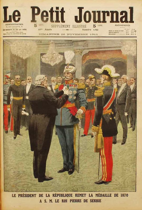 Predsednik Francuske 1911. godine dodeljuje kralju Petru prvi primerak komemorativne medalje za rat 1870–1871.