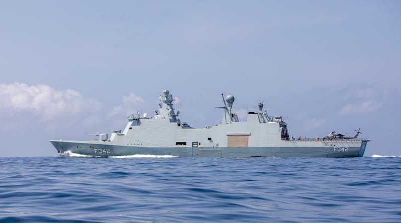 Danska fregata upala u vatreni obračun u Gvinejskom zalivu