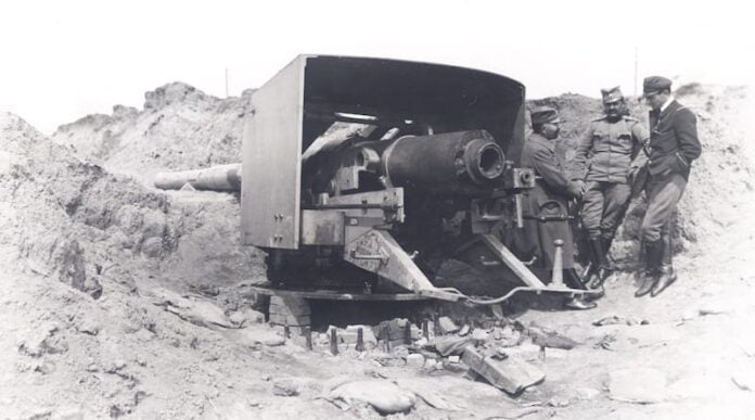 PLOČA ''FRANCUSKIM HEROJIMA''