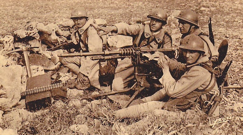 Francuski vojnici sa Hotckiss M14