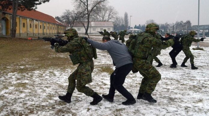 Obuka vojne policije za poslove bezbednosne zaštite