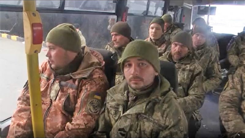 Zarobljenici sa Zmejnog se transportuju u Ukrajinu