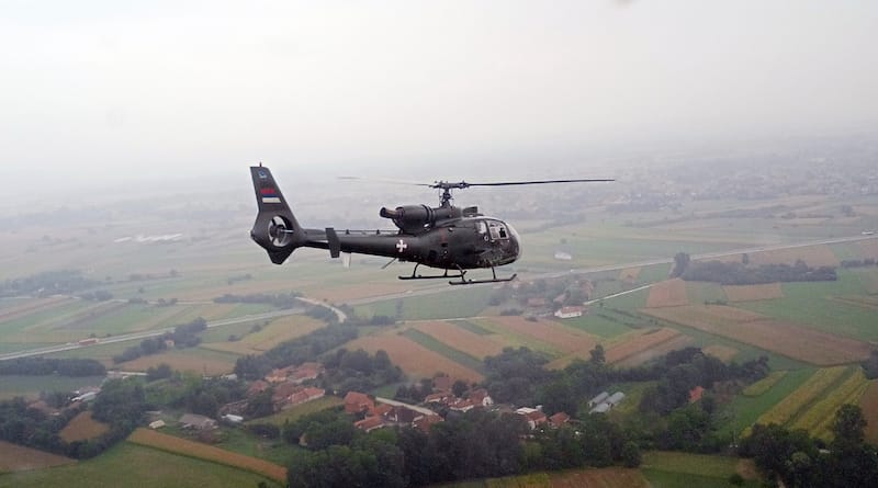 Obuka na borbenim helikopterima u 98. vazduhoplovnoj brigadi