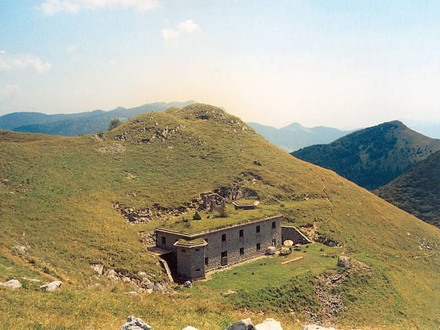 deo italijanskog alpskog zida ostao u sloveniji