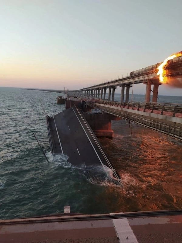 Sabotaža na Krimskom mostu?