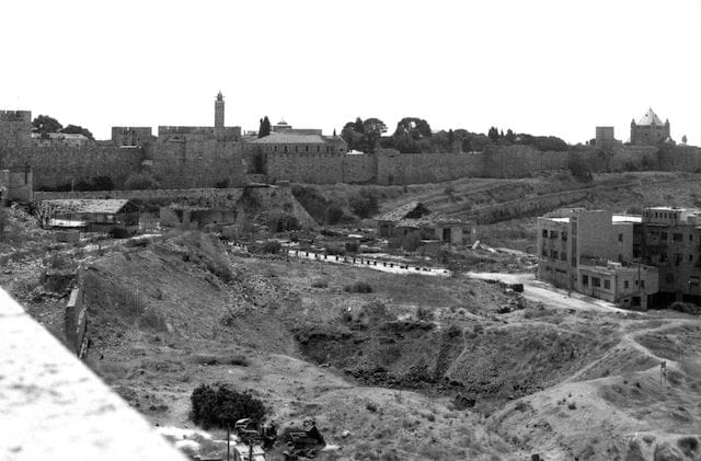 nicija zemlja u jerusalimu izm eĐu izraela i jordana, 1964