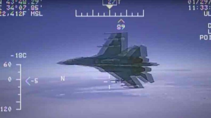 ruski-su-27-ispalio-projektil-u-blizini-britanske-spijunske-letelice ruski su 27 ispalio projektil u blizini britanske spijunske letelice