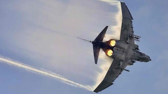 McDonnell Douglas F-4 Phantom II McDonnell Douglas F-4 Phantom II