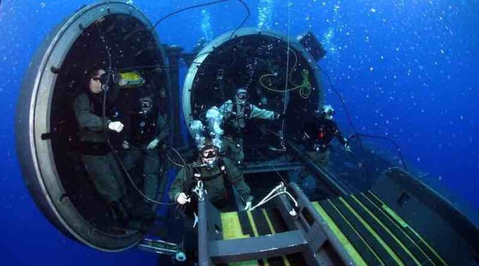 podmornica americkog seal tima ostecena tokom tajne misije
