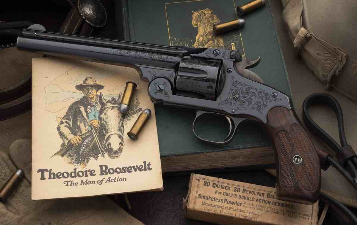 revolver prodat na aukciji za skoro milion dolara prethodni vlasnik teodor ruzvelt