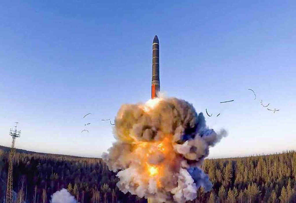 rusija sprema ogromno pojacanje 2023 4 podmornice 12 ratnih brodova hipersonicne rakete i nuklearne bombardere
