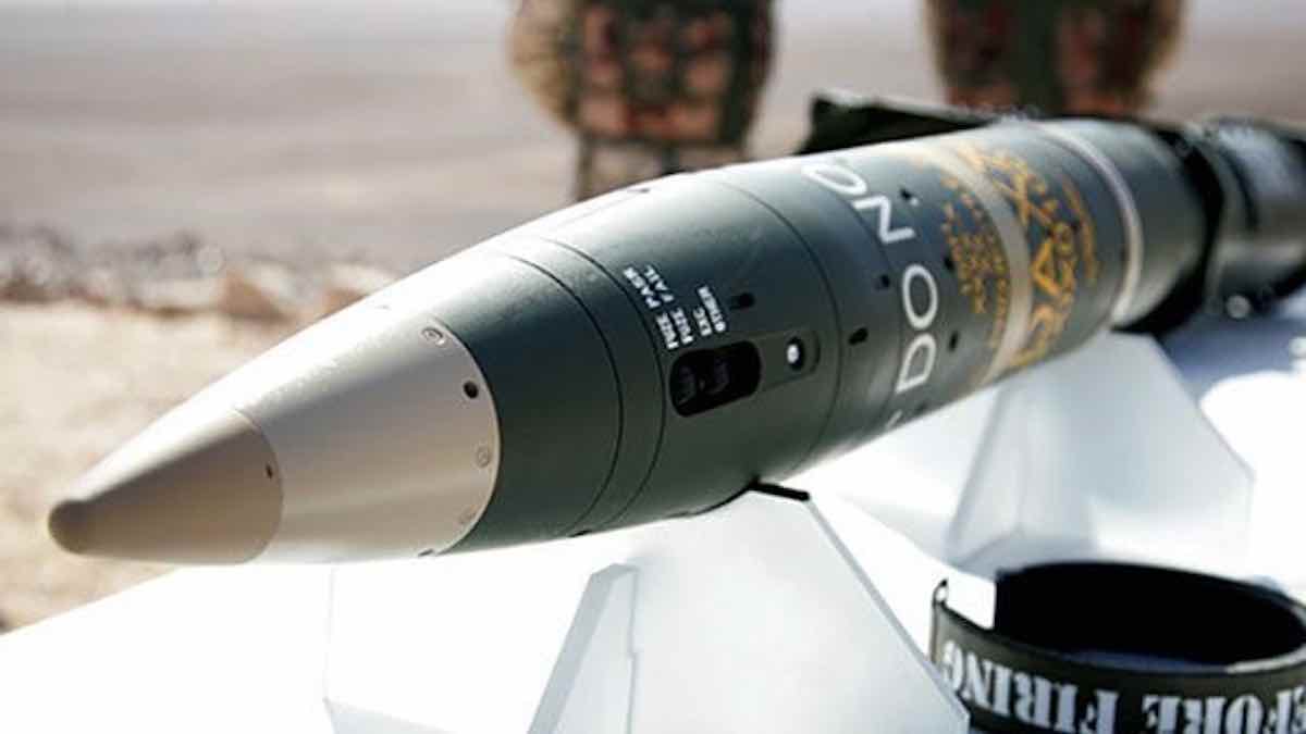 ukrajina dobija 155mm m982 vođene granate pbk bojeva glava 23 70 km domet