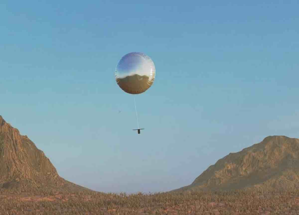 balon kao sto je ovaj sa teretom za hobiste mozda je oborila americka vojska dok je lebdeo iznad americkog vazdusnog prostora proslog vikenda