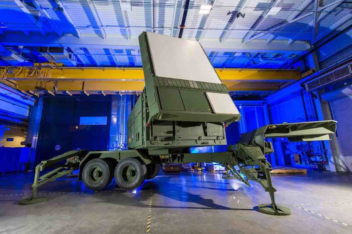 raytheon radar sa aktivnim elektronskim skeniranjem aesa na galijum nitridu gan za patriot sam