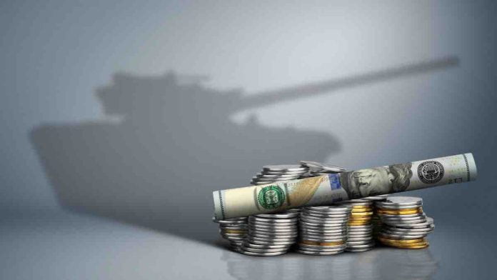 koliko ukupno novca zapad investira u podrsku ukrajini
