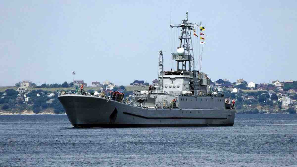 poslednji ratni brod ratne mornarice ukrajine „jurij olefirenko unisten u luci odesa
