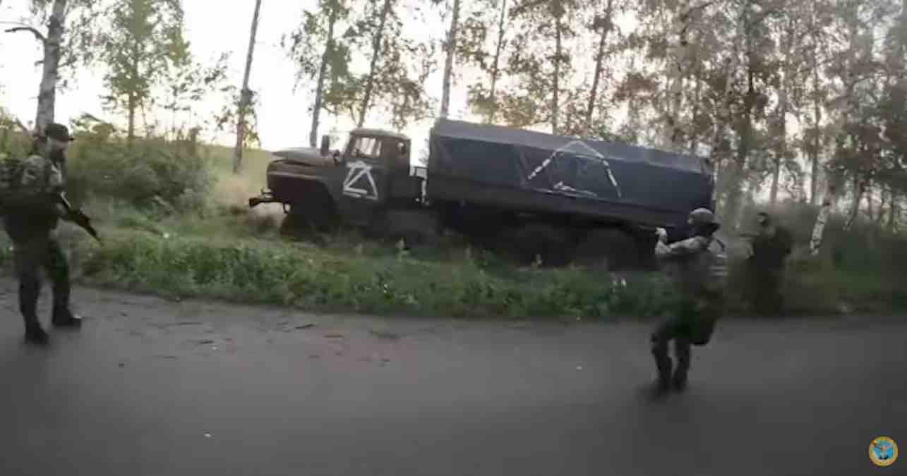 grupa cecenskih placenika najverovatnije dudajevca napala je ruski vojni kamion u belgorodu
