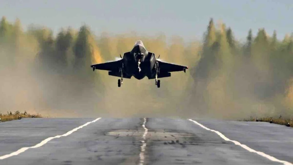 f 35 uzlece sa puta f 35 uzlece sa puta