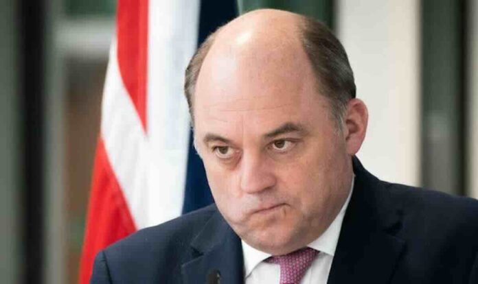 ben volas britanski bivsi ministar odbrane 