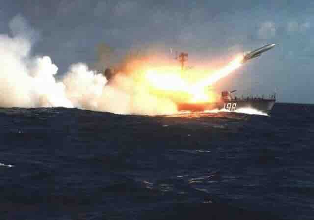 raketni camac eretele otpisan 2004 . godine ipsaljuje raketu p 15