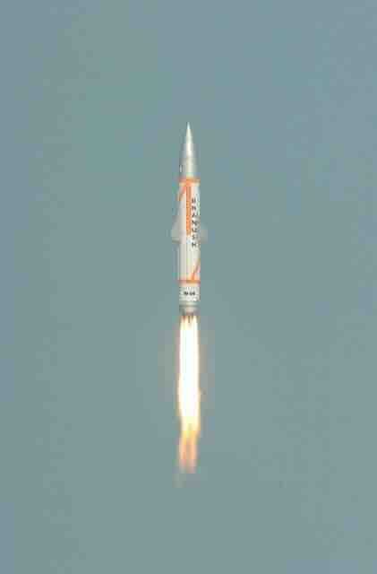 raketa dhanush tokom lansiranja 2011