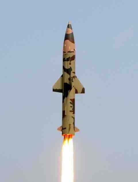 raketa prithvi ii tokom lansiranja 2011