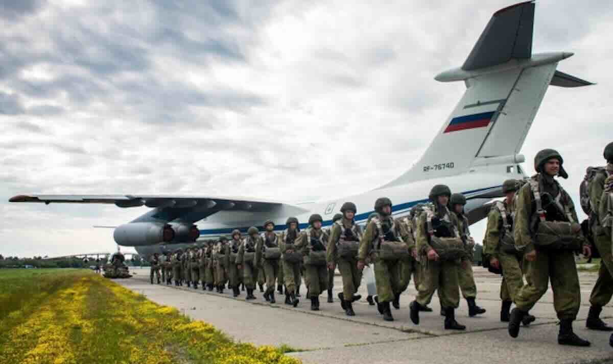 rusi povecavaju pokretljivost trupa vojna avijacija kreira nove pukove na svim strateskim pravcima