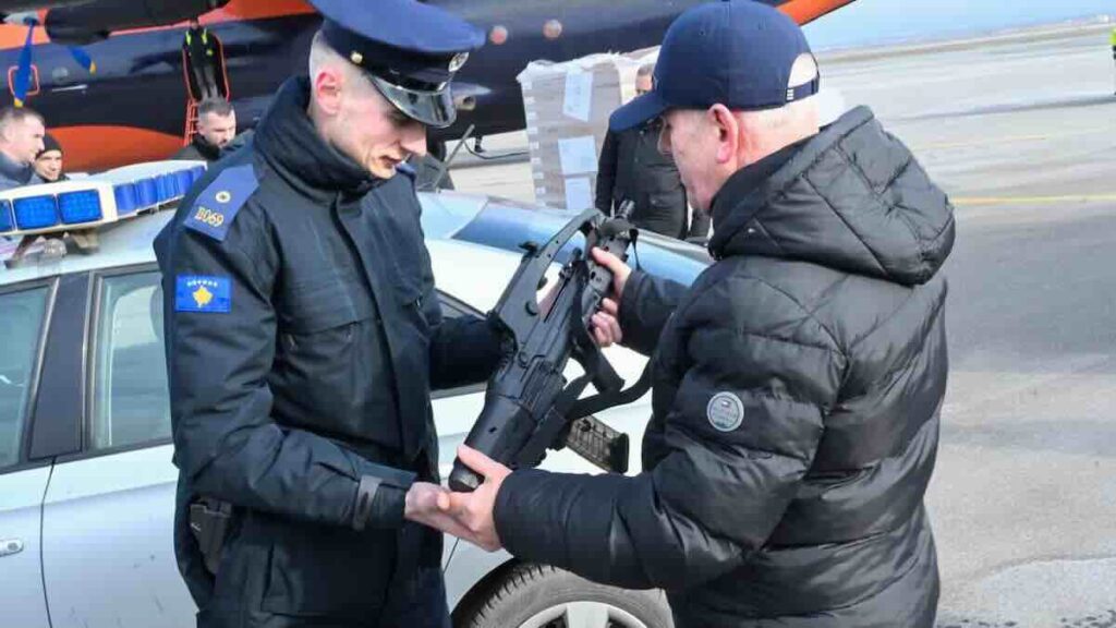 prijem hrvatskih pusaka u pristini