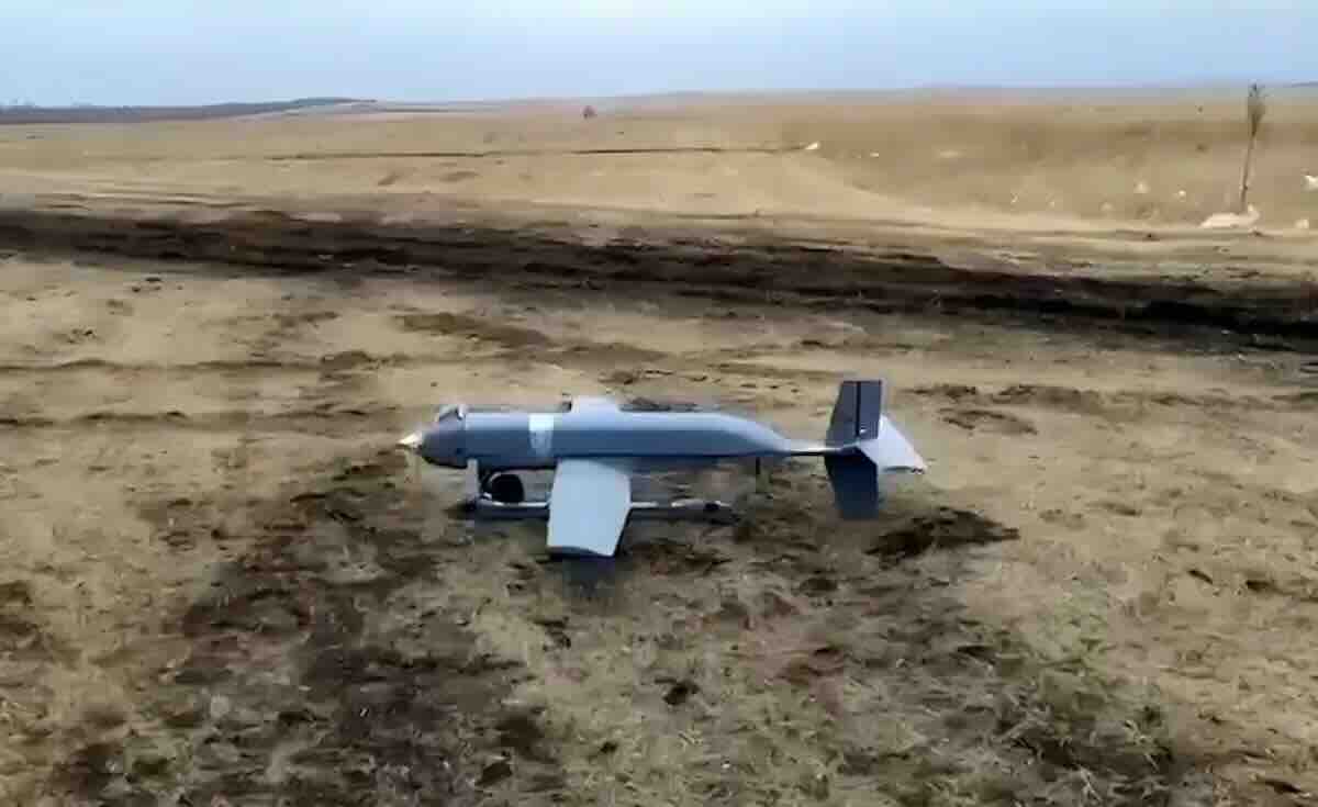 oruzane snage rusije pocele da koriste nosac fpv dronova „pcelka u zoni sukoba u ukrajini