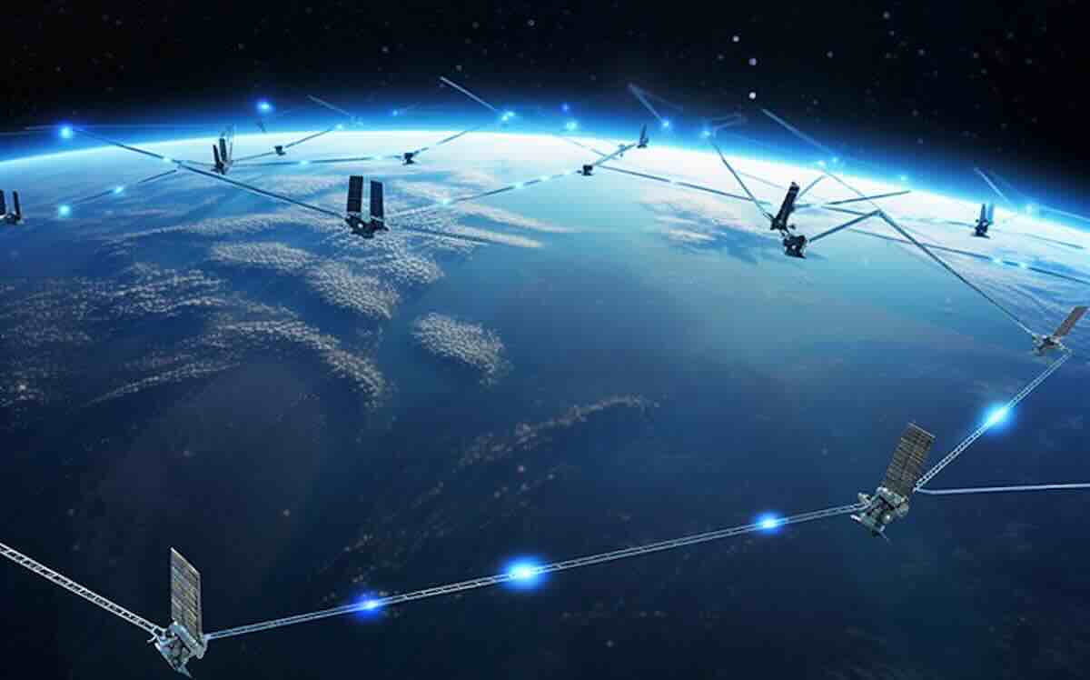 spacex pravi stotine spijunskih satelita za americke obavestajne sluzbe sposobne za kontinuirano pracenje ciljnih podrucja