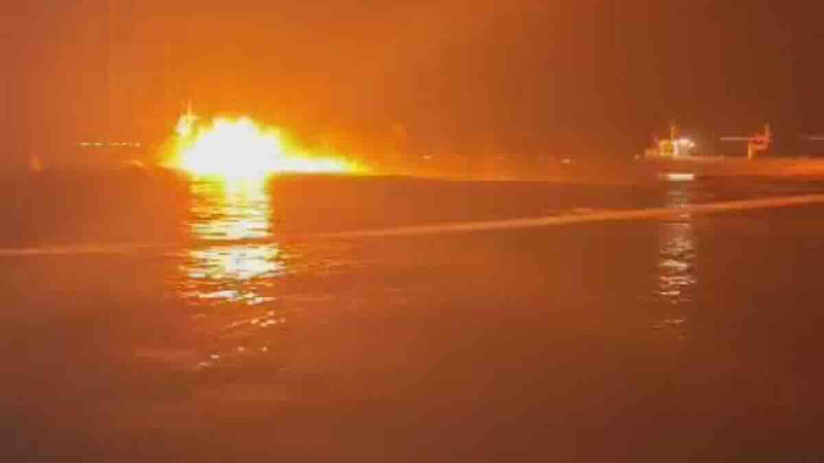 turbulentna noc na crnom moru rusi raketirali odesu kijev napao brod kotov i krimski most