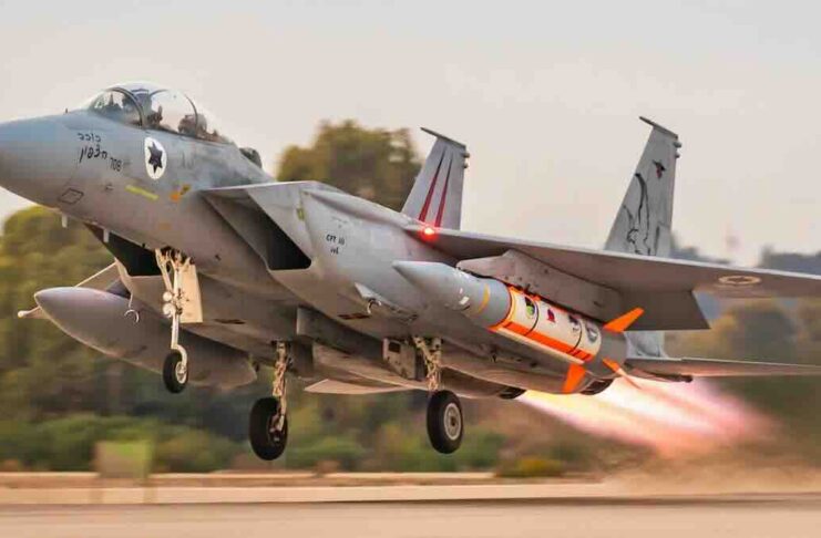 f 15d uzleće noseći blue sparrow test missile (iaf)