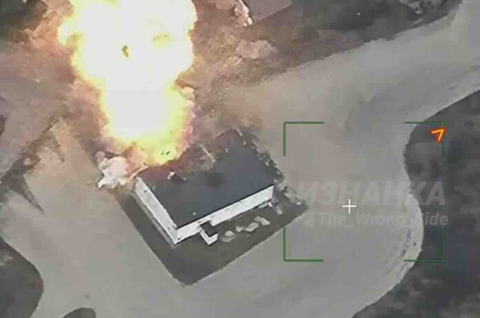 ruski precizan pogodak uništio 32 ukrajinske haubice d 20 ruski precizan pogodak uništio 32 ukrajinske haubice d 20