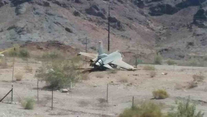 pad trećeg lovaca f 16 za 6 meseci, ovog puta u blizini vazduhoplovne baze holoman u novom meksiku pad trećeg lovaca f 16 za 6 meseci, ovog puta u blizini vazduhoplovne baze holoman u novom meksiku