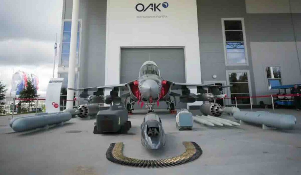 jurišnik ili presretač za koje borbene misije je pogodan novi ruski avion jak 130m?