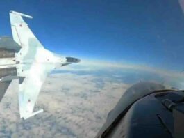 su 35 vs f 16 ruski lovac su 35 prozujao tik uz američkog f 16c iznad aljaske [video]