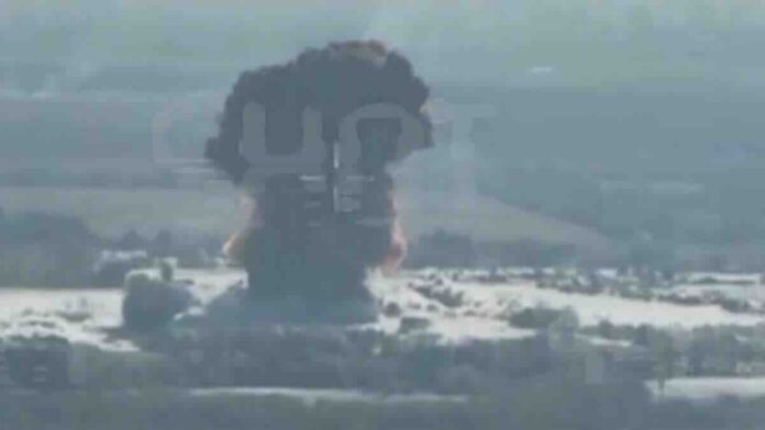 vazdušna bomba fab 3000 satrla sve u području od skoro jednog kvadratnog kilometra u regionu kursk vazdušna bomba fab 3000 satrla sve u području od skoro jednog kvadratnog kilometra u regionu kursk