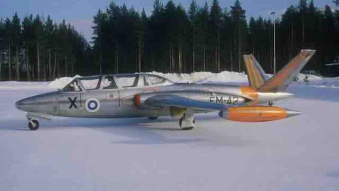 jedan od najuspešnijih školsko borbenih aviona francuske škole fouga cm.170 magister jedan od najuspešnijih školsko borbenih aviona francuske škole fouga cm.170 magister