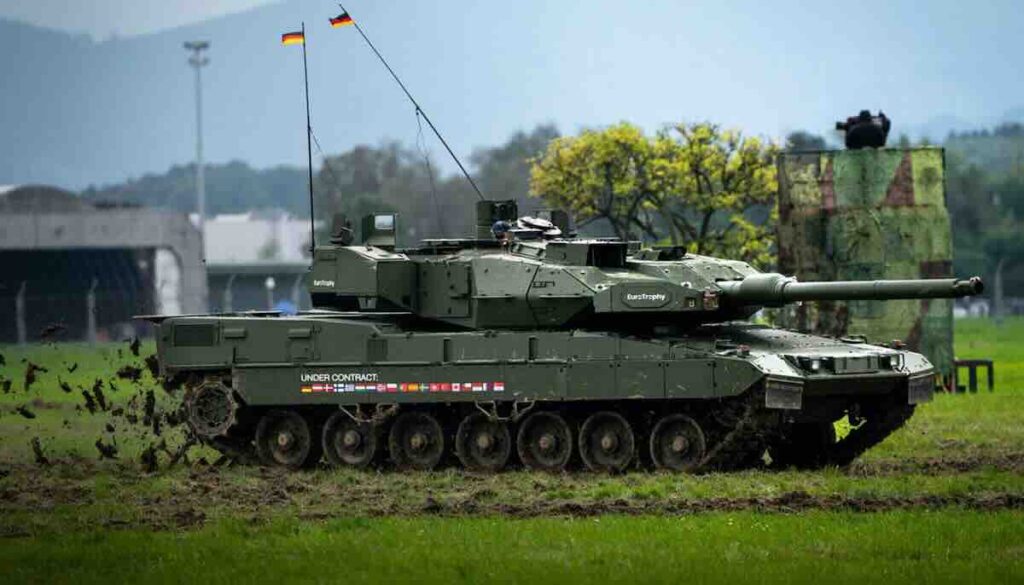 tenk leopard 2 opremljen sistemom aktivne zaštite trophy