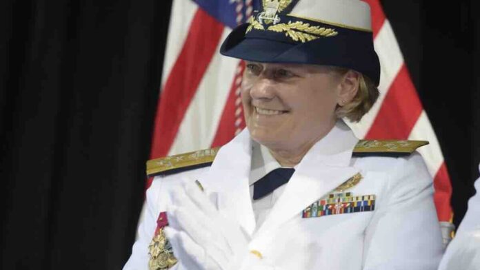 tramp smenio admiralku lindu li fejgan prva žena na čelu obalske straže ostala bez funkcije