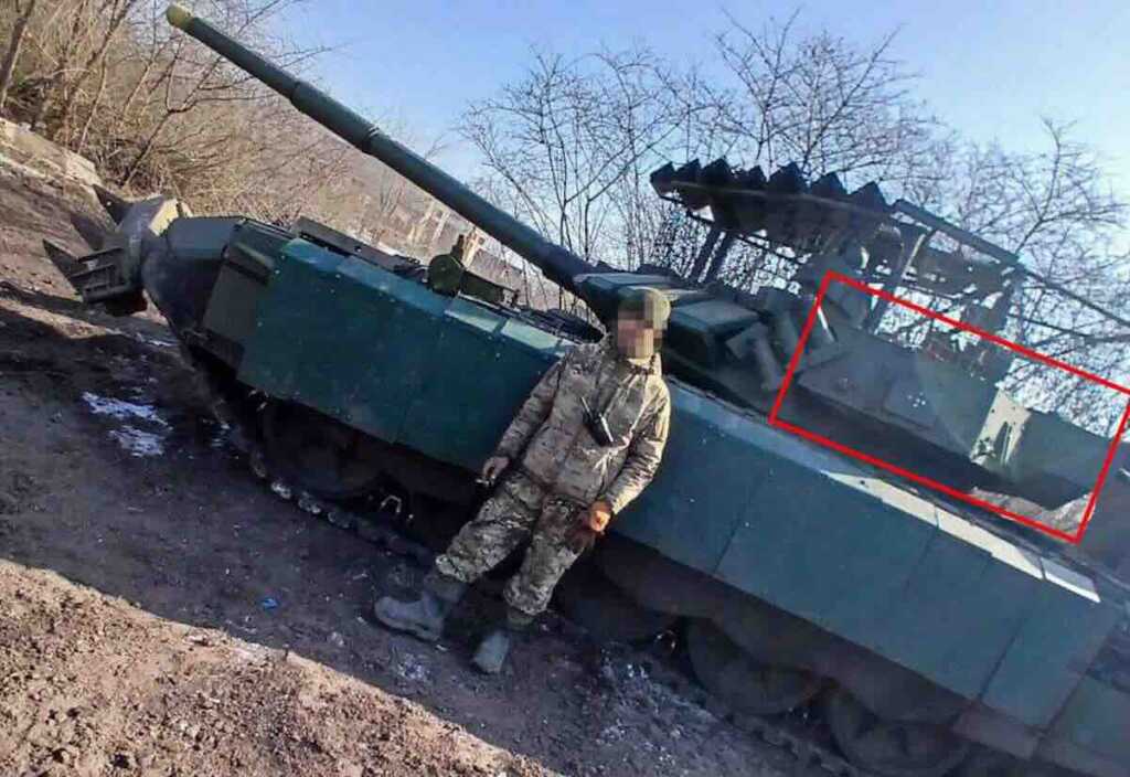 ruski tenkovi t 72b3m sa kompletom aktivne zastite „arena m primeceni u zoni borbenih dejstava ruski tenkovi t 72b3m sa kompletom aktivne zaštite „arena m“ primećeni u zoni borbenih dejstava