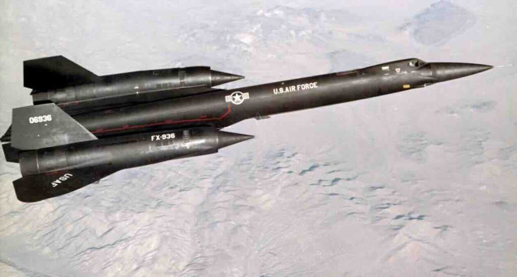 avion koji je mogao da promeni špijunske ratove, lockheed a 12, nestao posle samo 29 misija, zašto?
