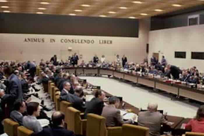 konferencija nato 12. xii 1979. pril ikom donoŠenja dual track odluke